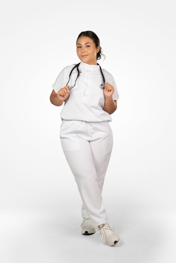 Top Clínico Oversized Botones Superiores / Pantalón Deportivo de Uniforme Médico Scrub - Image 2