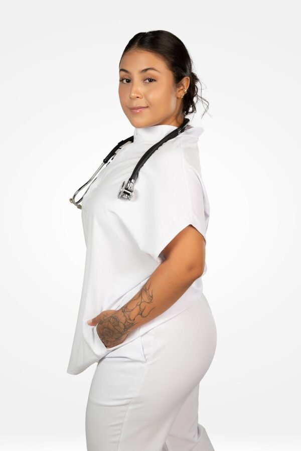 Top Clínico Oversized Botones Superiores / Pantalón Deportivo de Uniforme Médico Scrub